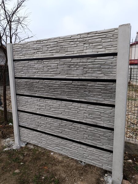 Producem si montam garduri.